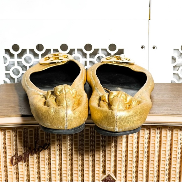 Tory Burch gold metallic flats - Picture 4 of 8